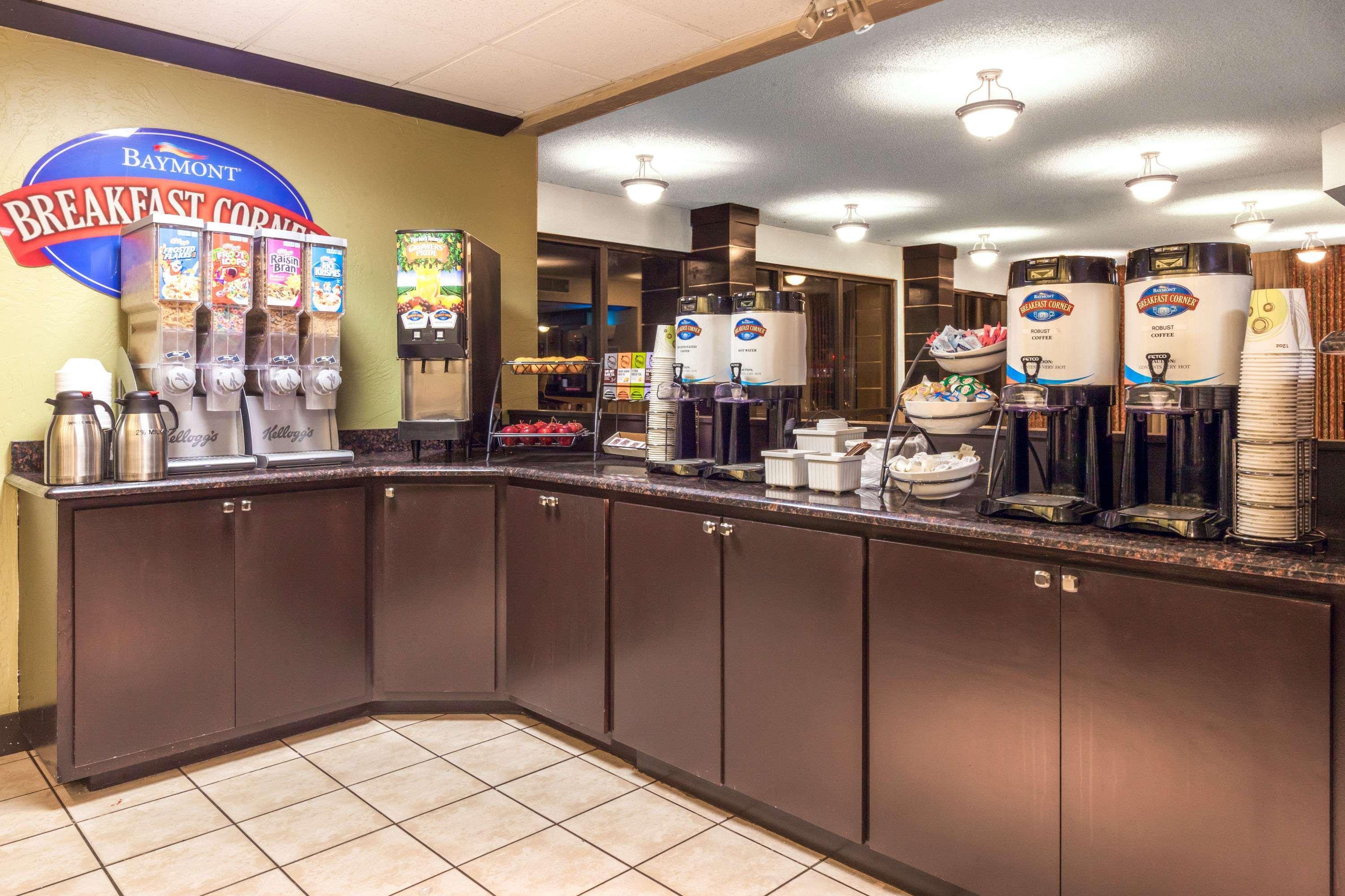 Baymont By Wyndham Amarillo East Hotel Exterior photo