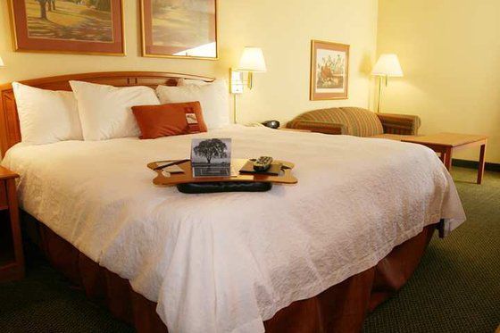 Baymont By Wyndham Amarillo East Hotel Room photo